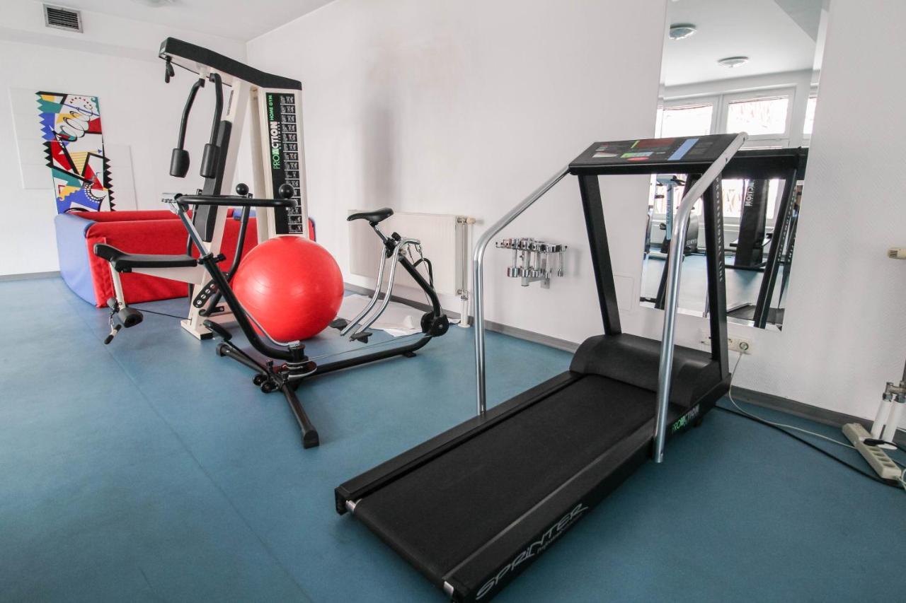 Hotel Familijny Osrodek Wypoczynkowo - Rehabilitacyjny Krynica-Zdrój Extérieur photo