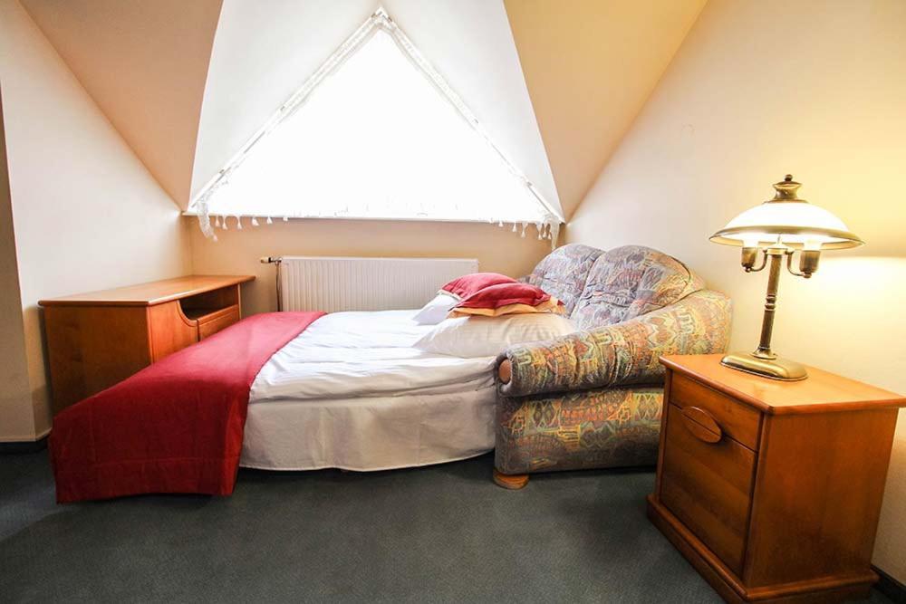 Hotel Familijny Osrodek Wypoczynkowo - Rehabilitacyjny Krynica-Zdrój Extérieur photo
