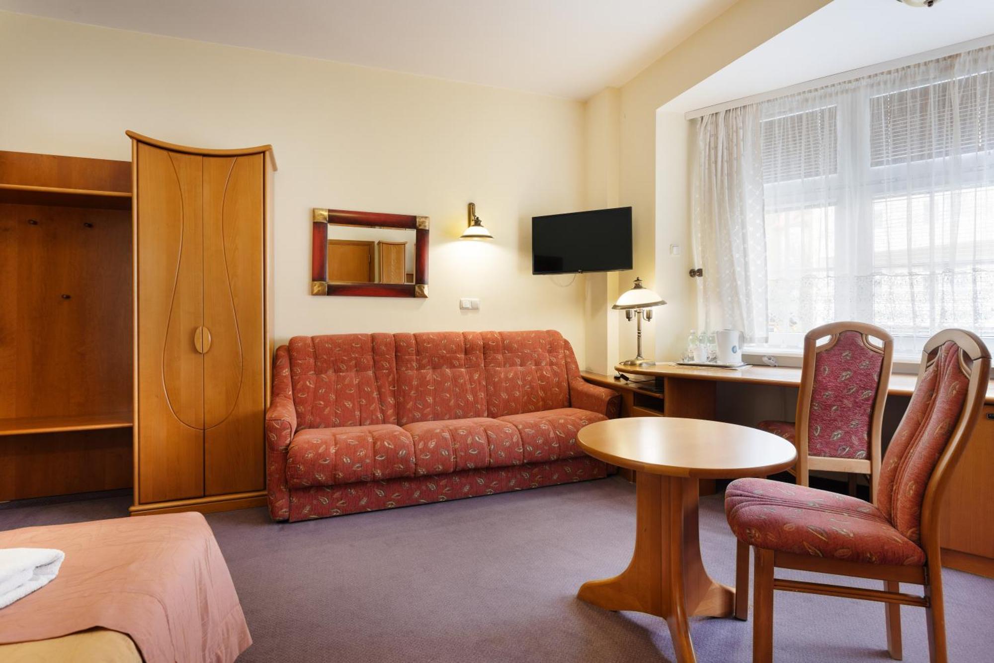 Hotel Familijny Osrodek Wypoczynkowo - Rehabilitacyjny Krynica-Zdrój Extérieur photo