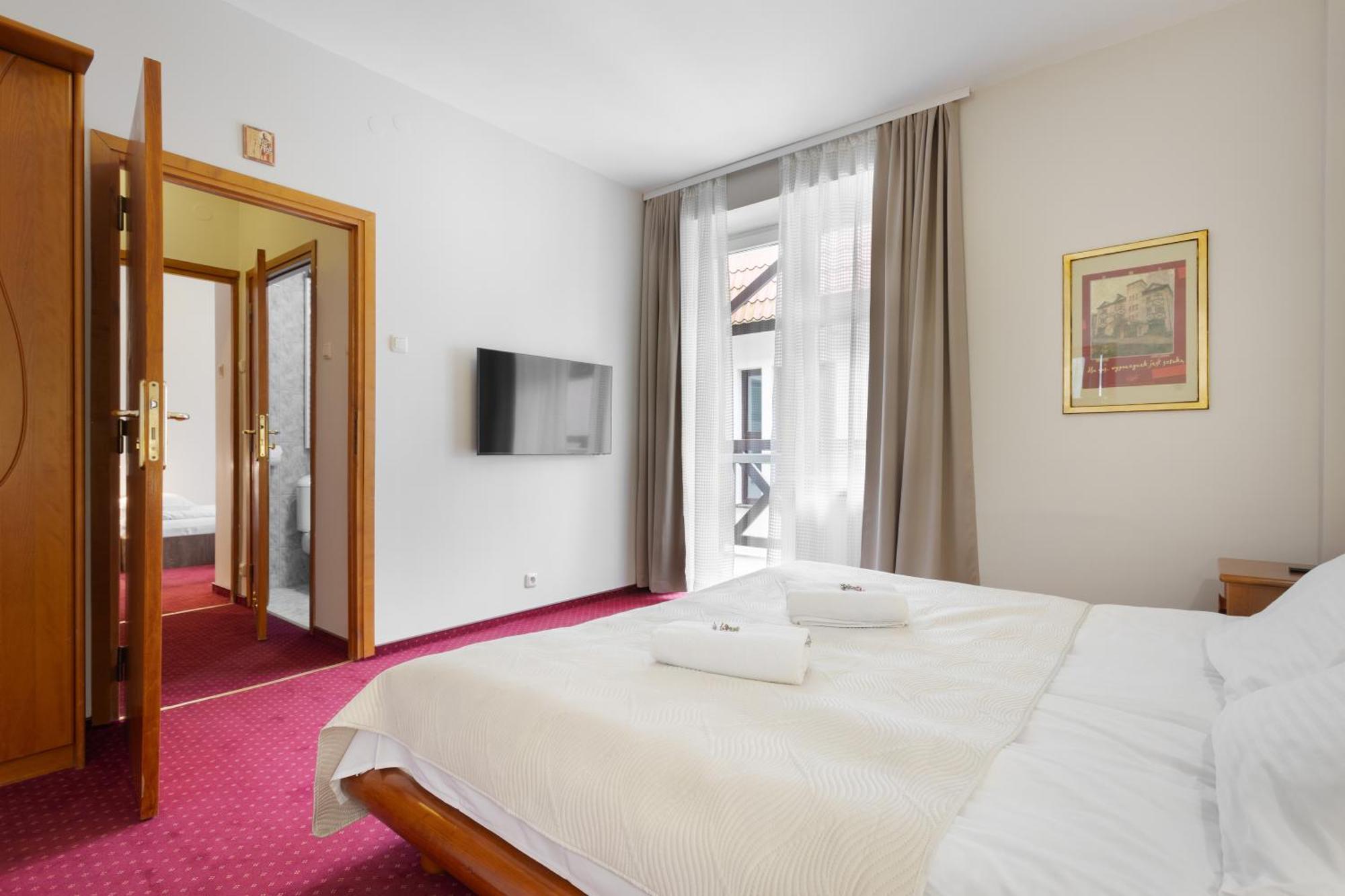 Hotel Familijny Osrodek Wypoczynkowo - Rehabilitacyjny Krynica-Zdrój Extérieur photo