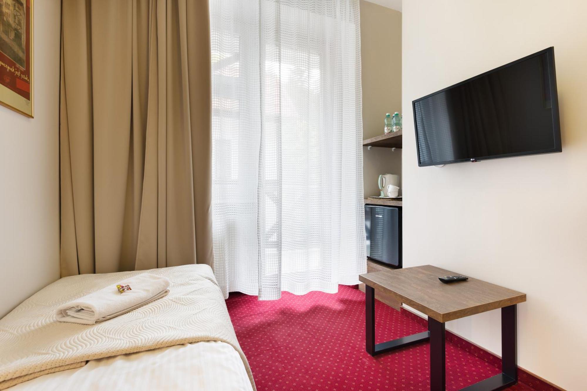 Hotel Familijny Osrodek Wypoczynkowo - Rehabilitacyjny Krynica-Zdrój Extérieur photo